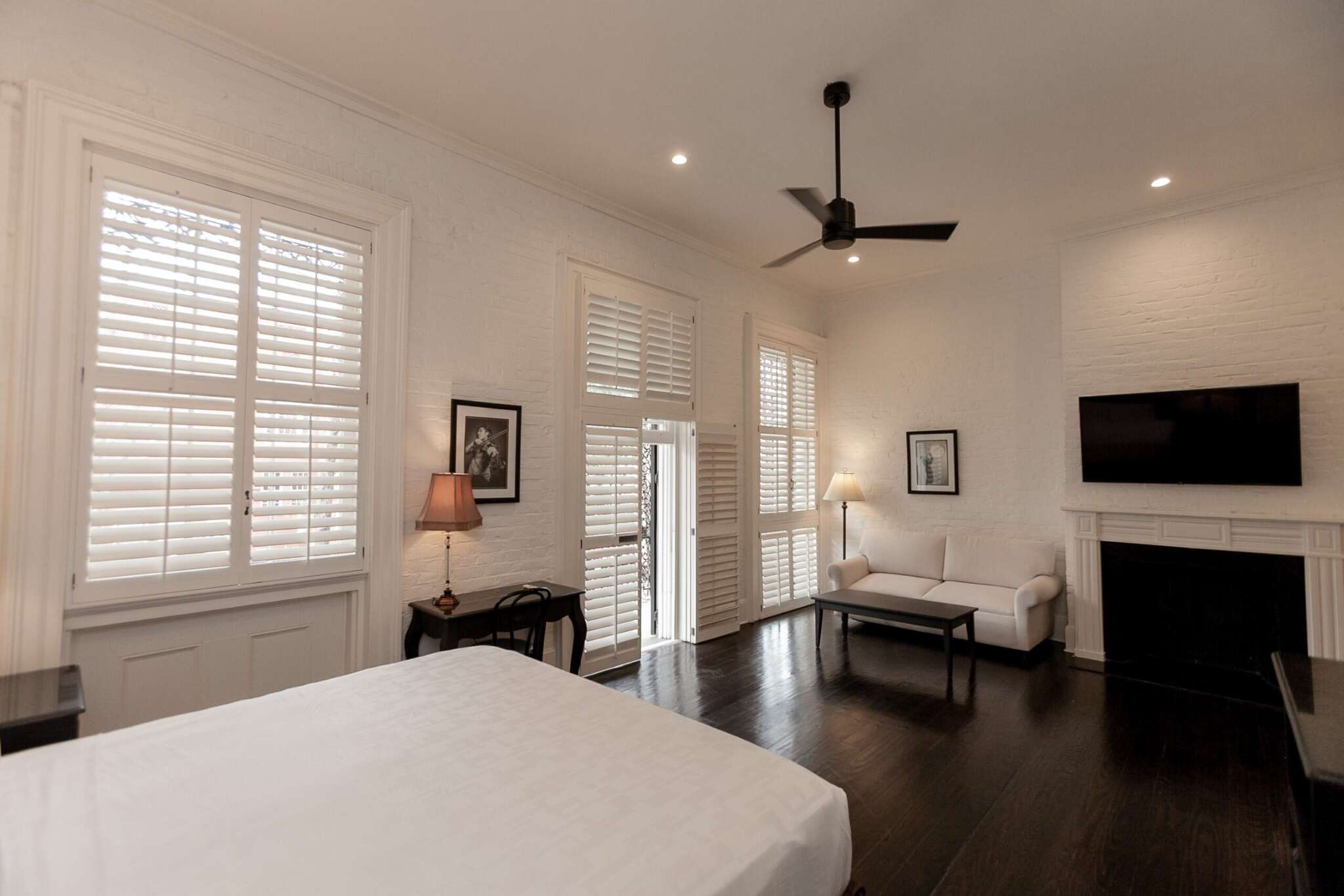 Rooms – The J Collection